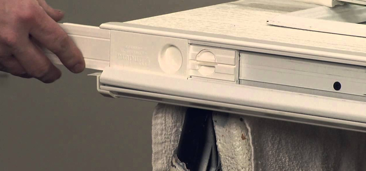 aluminum storefront door repair Melbourne